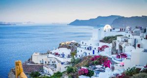 10 Actions That Will Get You Kicked Off a Plane