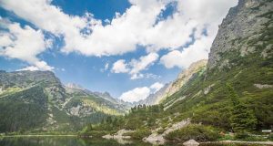 5 Airport Expenses to Avoid